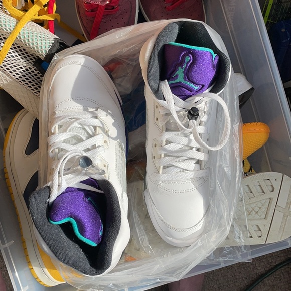 Jordan Grape 5's size 6 - Picture 4 of 4